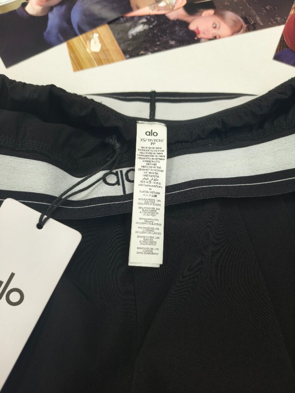 NWT Alo Yoga Straight Leg Trouser Black (Regular) Essential wardrobe staple😁💓 - Picture 5 of 8